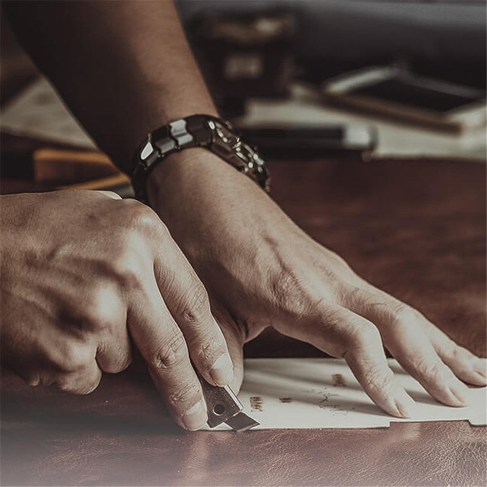 MELKCO For iPhone 13 Pro Litchi Texture Phone Case Genuine Cow Leather+PC Vertical Flip Back Cover